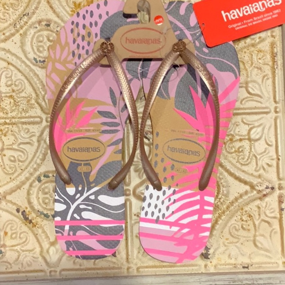 Havaianas Size 11/12 left - Picture 3 of 5